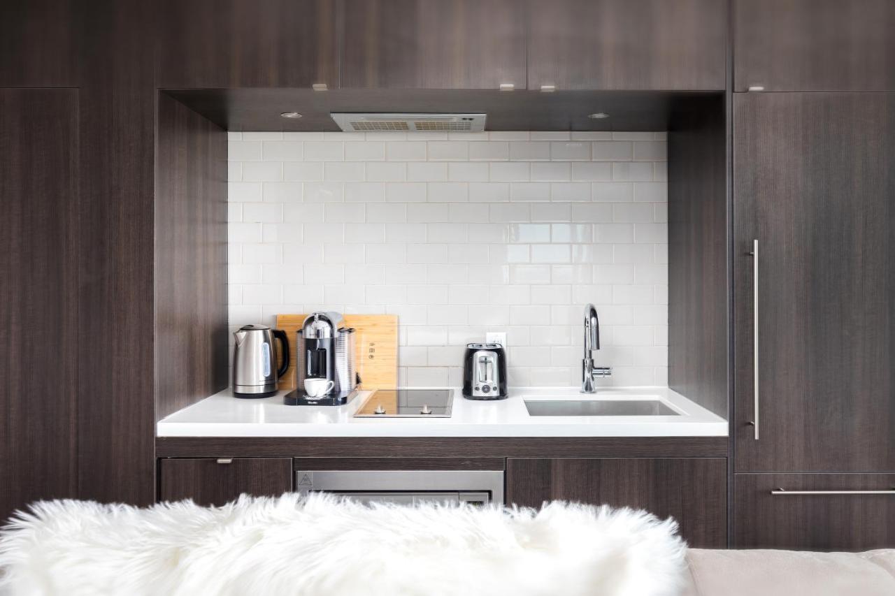Luxury 2-Bedroom Apartment In Yorkville With The Best City View In Downtown Toronto Exterior foto