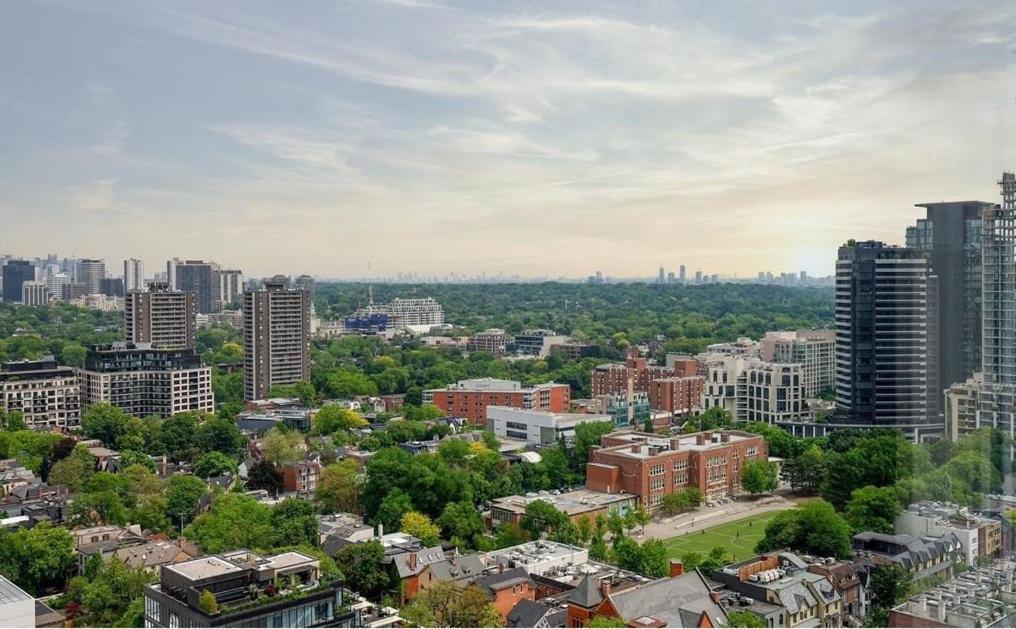 Luxury 2-Bedroom Apartment In Yorkville With The Best City View In Downtown Toronto Exterior foto
